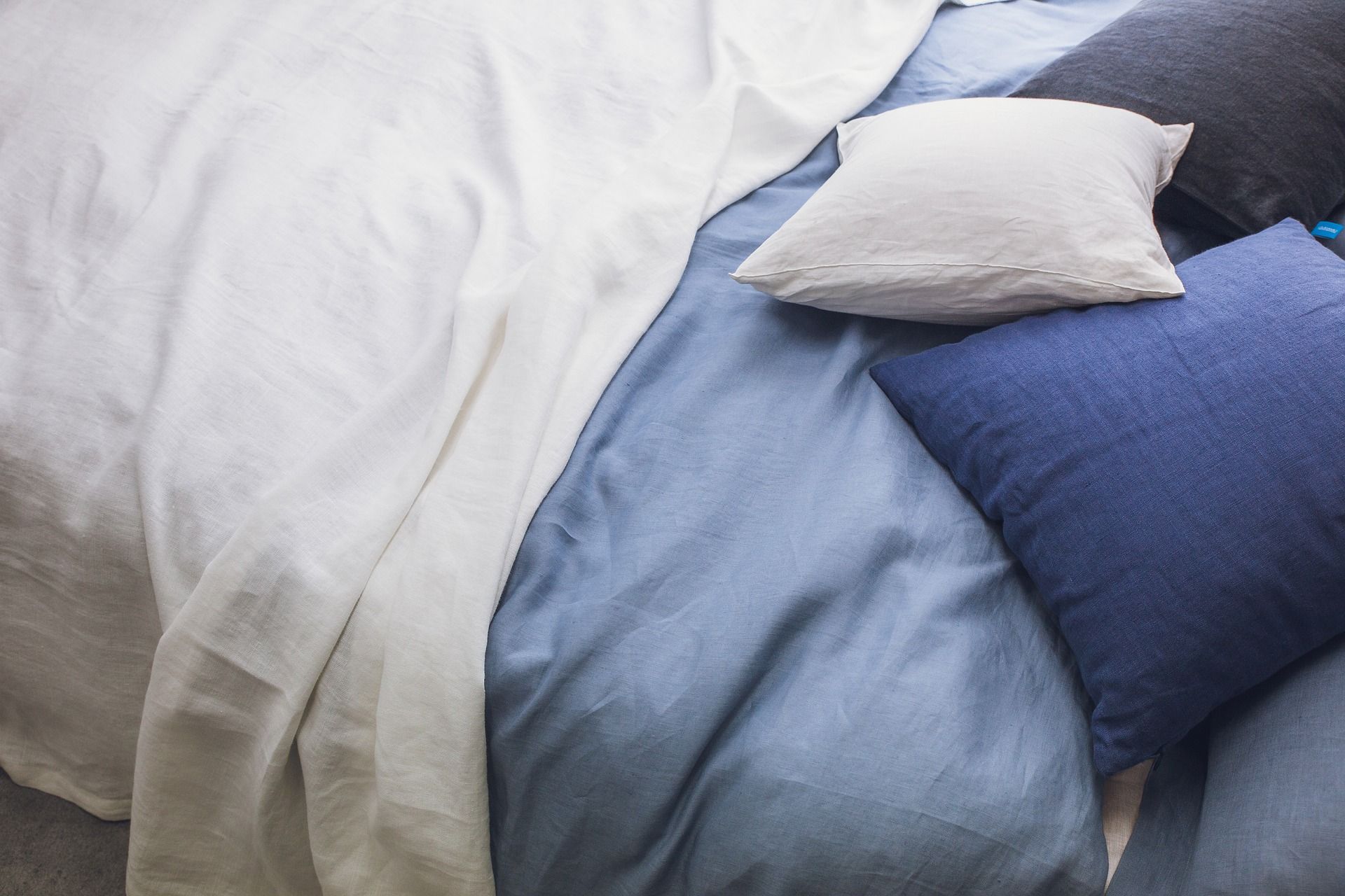 Geeignet für Einzelbett Polyester Bettwäsche Oxford Street Grau/Beige Quilt Ärmel Ohne Muster 135x200cm Bettbezug *1,50x75cm Kissenbezug *1 Geeignet für Einzelbett Polyester Bettwäsche Oxford Street Grau/Beige Quilt Ärmel Ohne Muster 135x200cm Bettbezug *1,50x75cm Kissenbezug *1