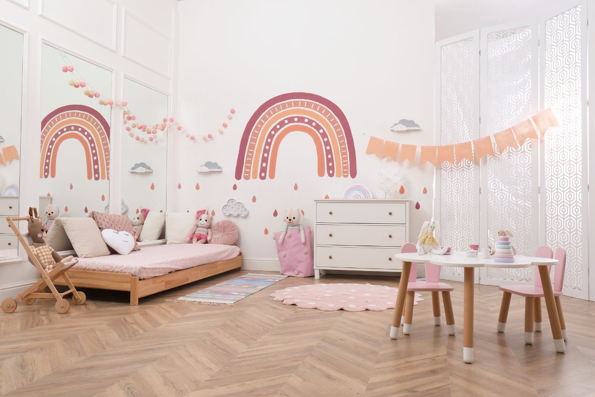 Ein Montessori Mädchenzimmer